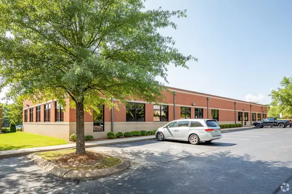 Nashville, TN 37207,213 W Maplewood Ln