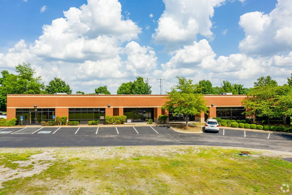 213 W Maplewood Ln, Nashville, TN 37207