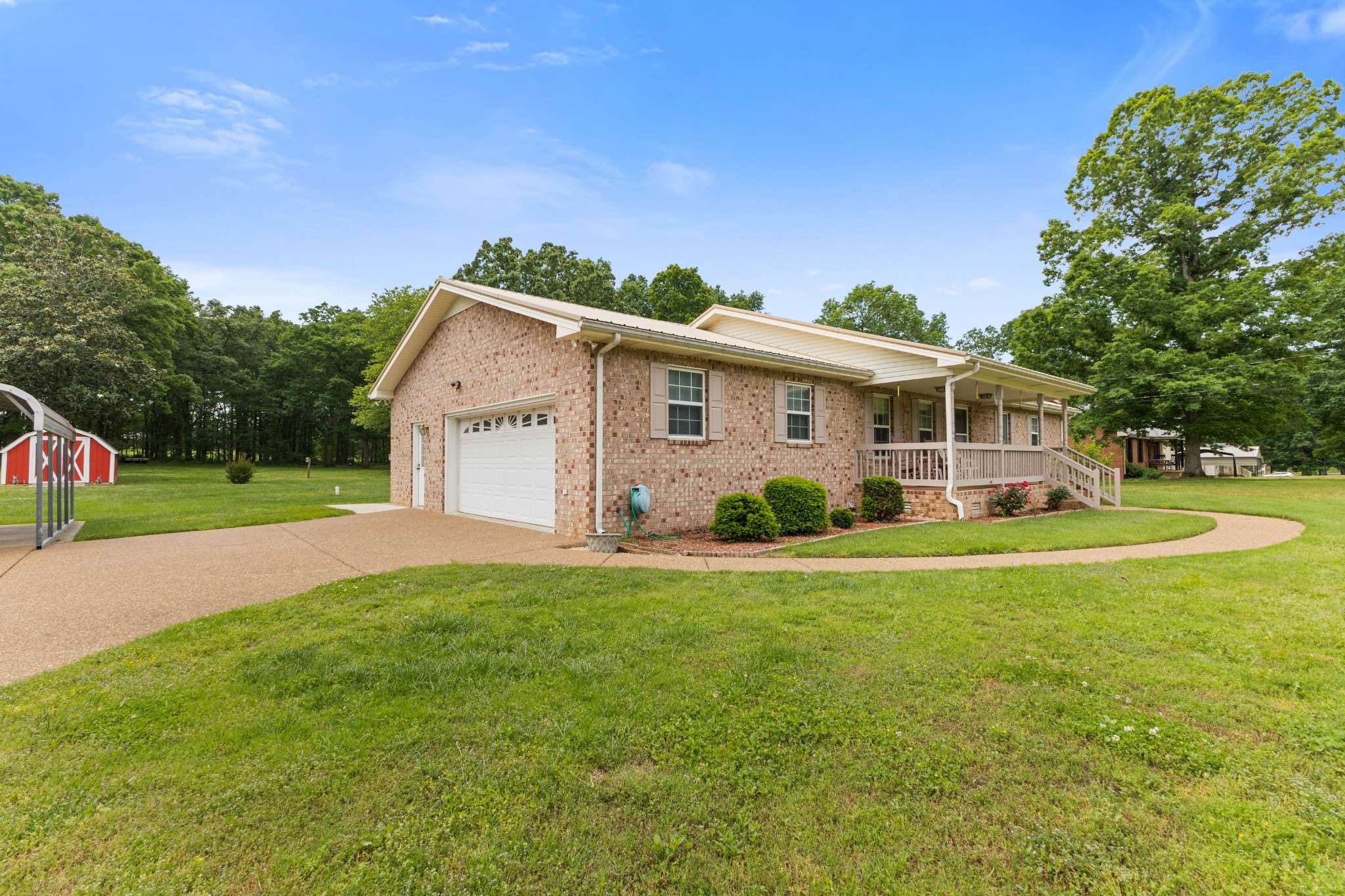 Lyles, TN 37098,111 Hickory Trce
