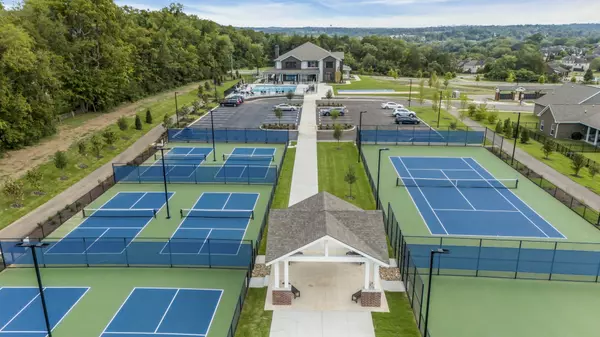 Hermitage, TN 37076,7204 Maddenwood Ln