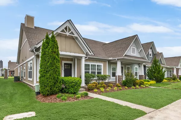 2044 Mainstream Dr, Franklin, TN 37064