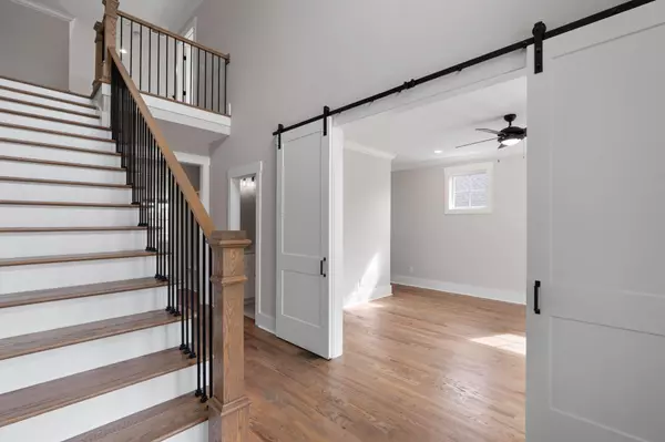 Fort Oglethorpe, GA 30742,614 Lakeshore Cove Drive #19