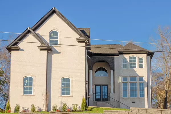 Hendersonville, TN 37075,108 Spy Glass Way