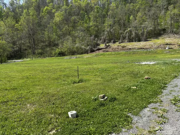 Whitleyville, TN 38588,285 Crabtree Creek Rd