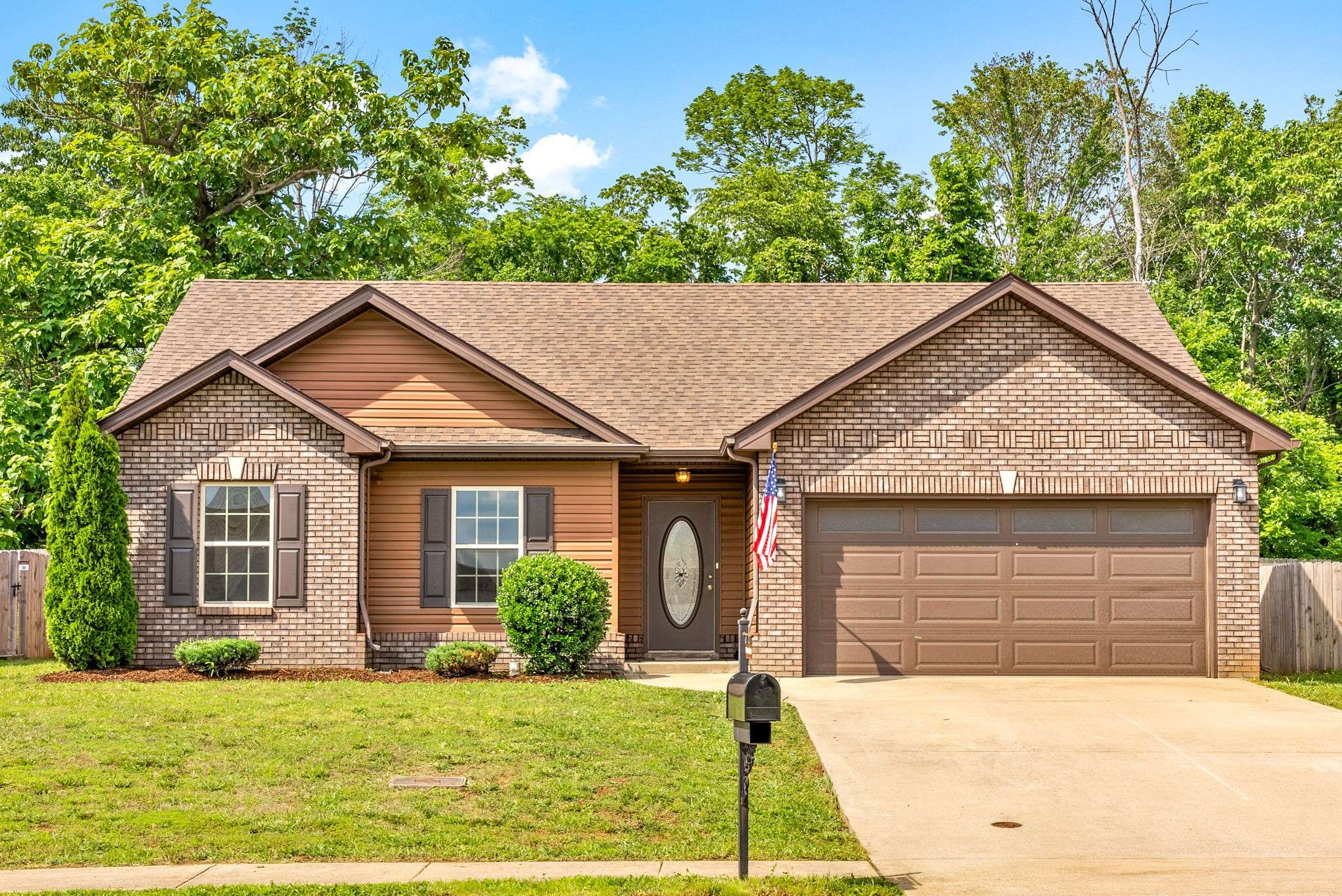 Clarksville, TN 37042,1021 Charles Thomas Dr