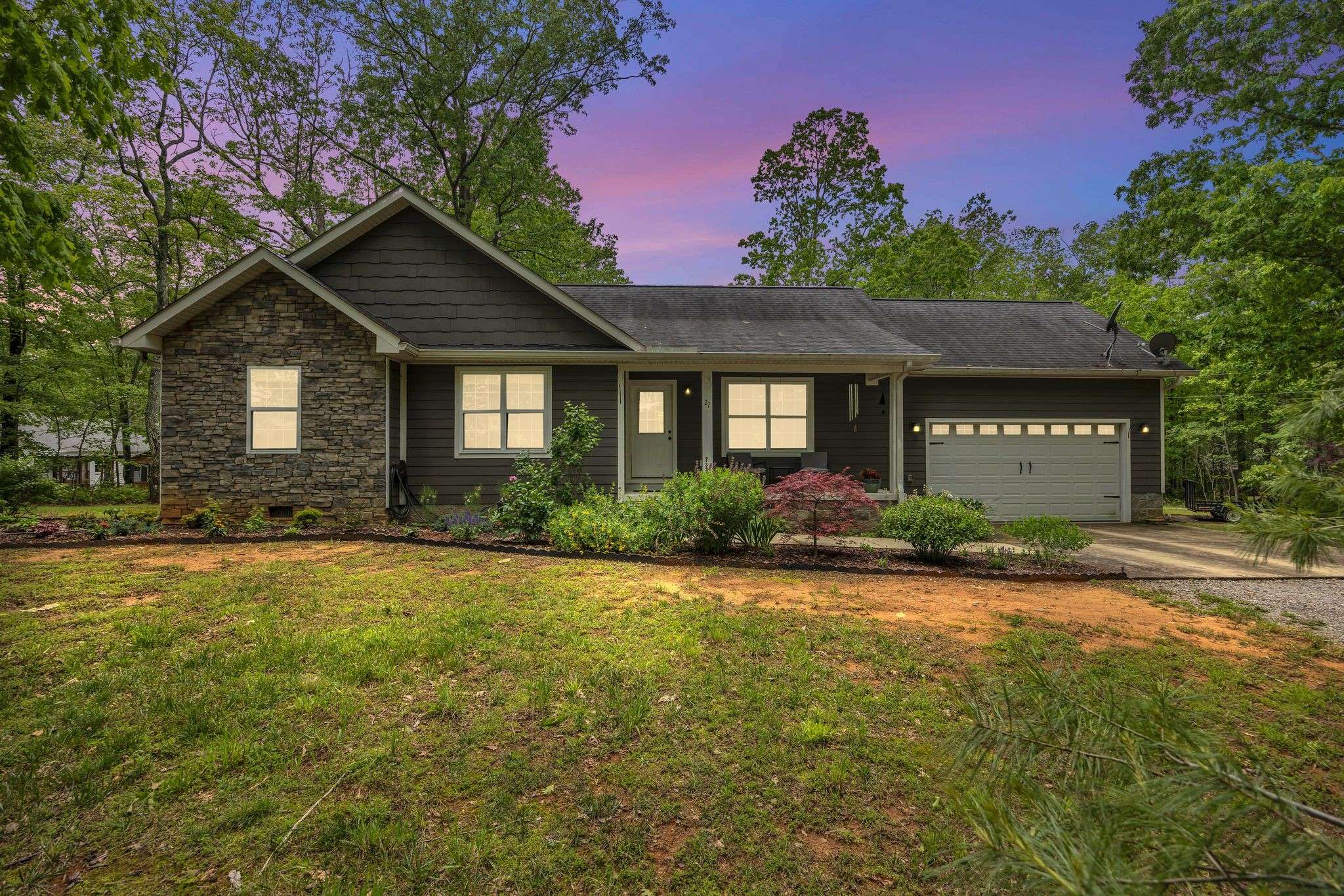 Sewanee, TN 37375,27 Lightning Bug Lane