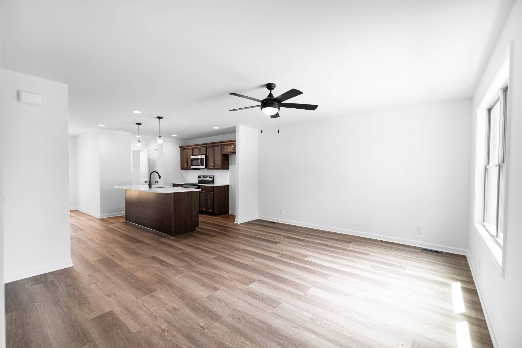 Clarksville, TN 37042,27 Sevier St