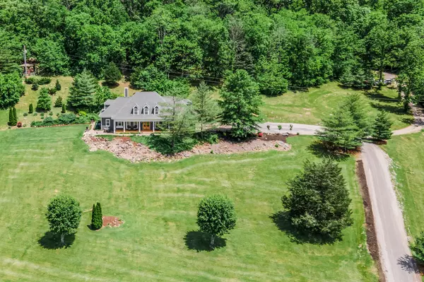 Thompsons Station, TN 37179,5594 Carters Creek Pike