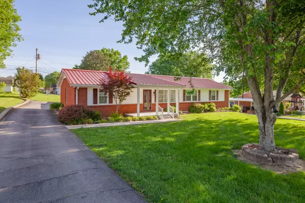 Columbia, TN 38401,206 Crestland Dr