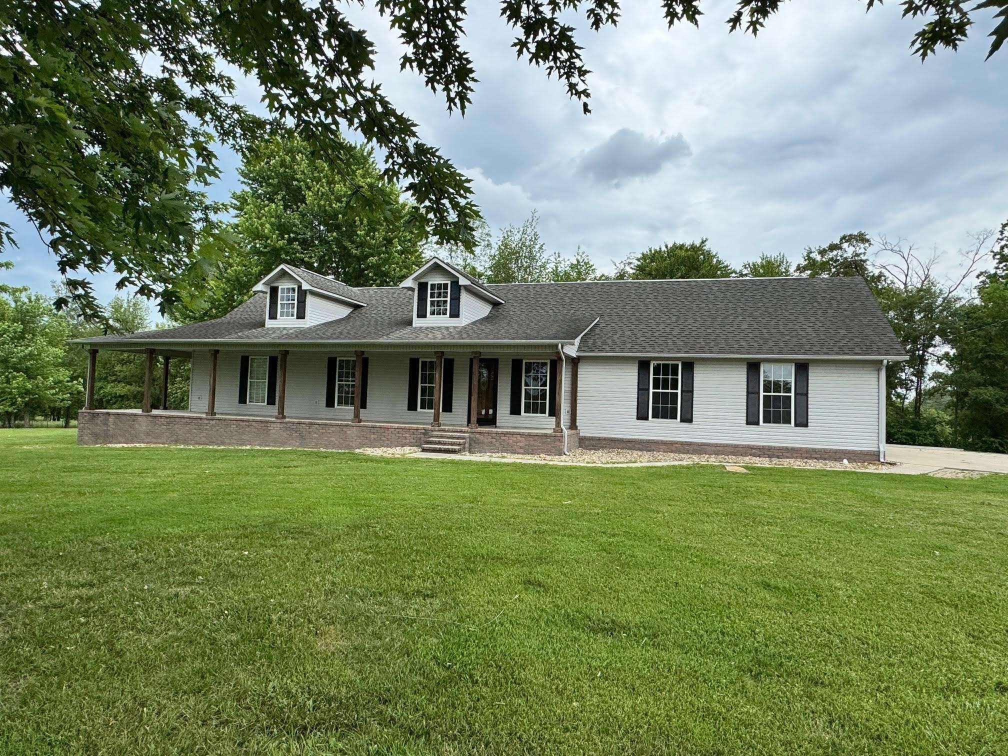 Monterey, TN 38574,410 Sunset Ln