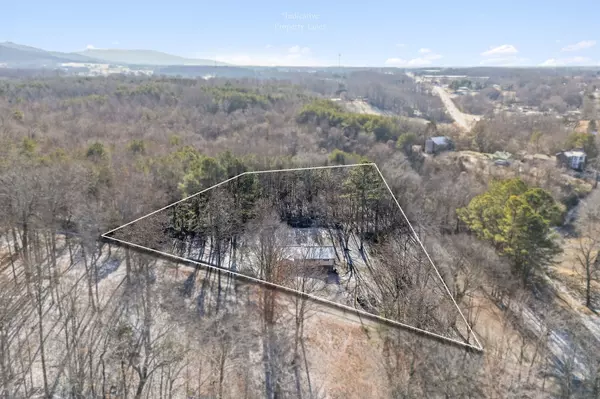 Mcminnville, TN 37110,136 Rivercliff Rd