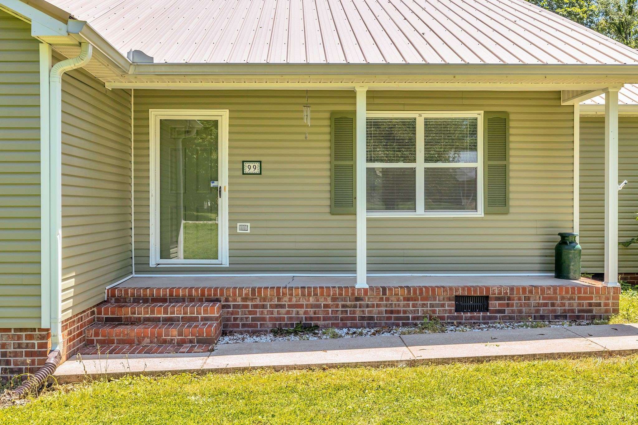 Manchester, TN 37355,99 Arrowhead Dr