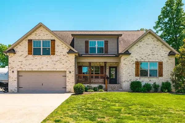 Portland, TN 37148,725B N Russell St