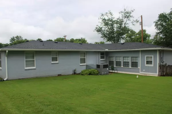 Mcminnville, TN 37110,103 Franklin St