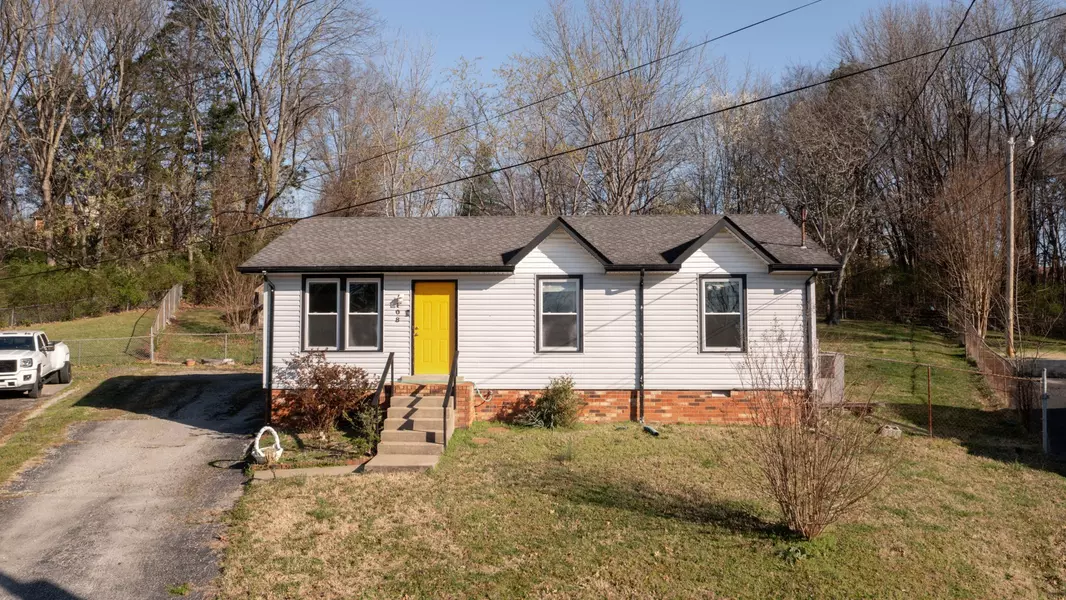 108 Oakwood Ct, Hendersonville, TN 37075