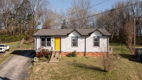 108 Oakwood Ct, Hendersonville, TN 37075