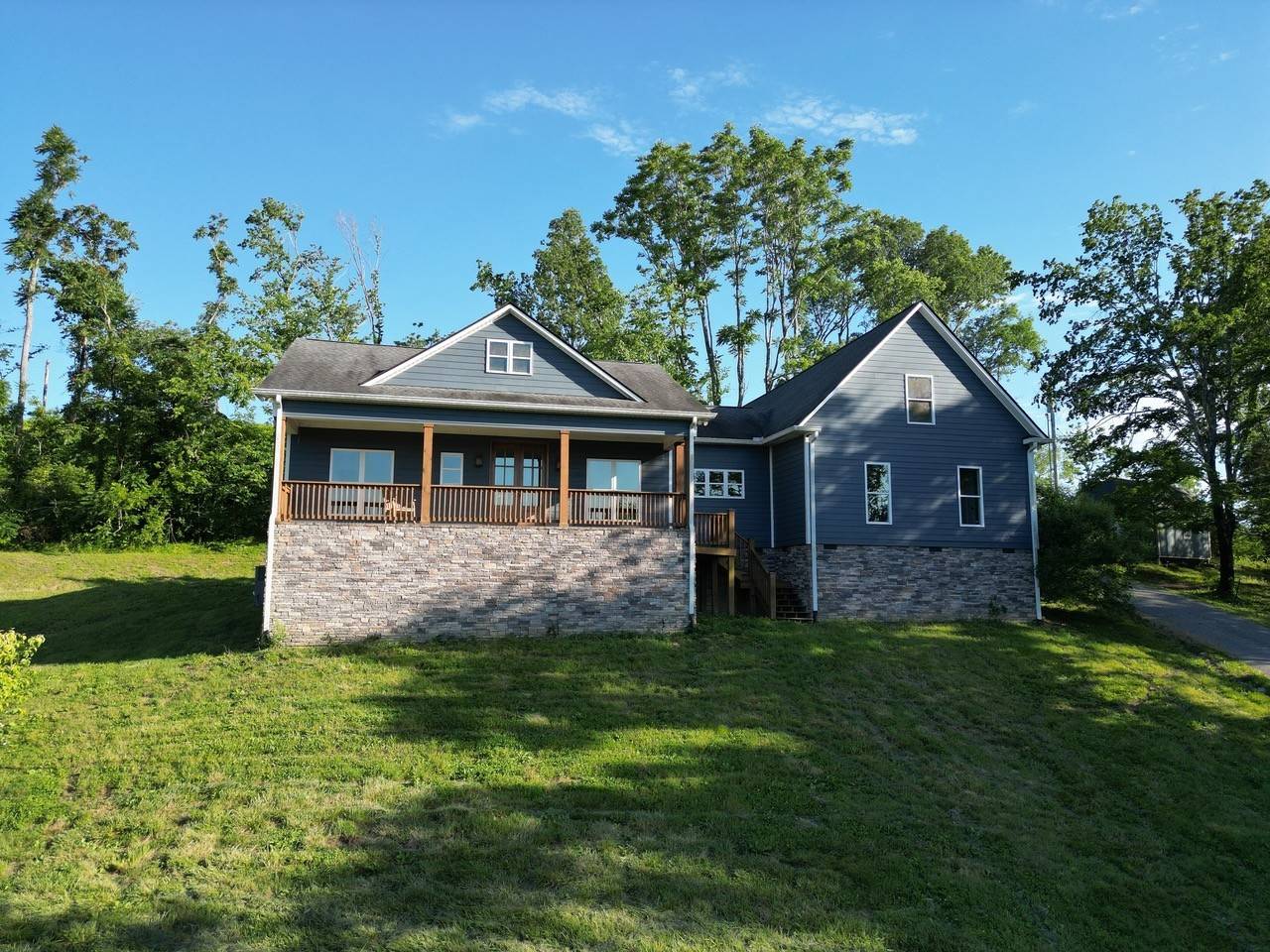 Spring Hill, TN 37174,1234 Cliff Amos Rd