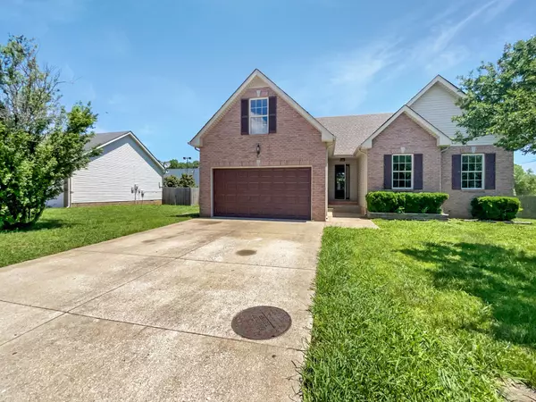 3201 Veranda Cir, Clarksville, TN 37042