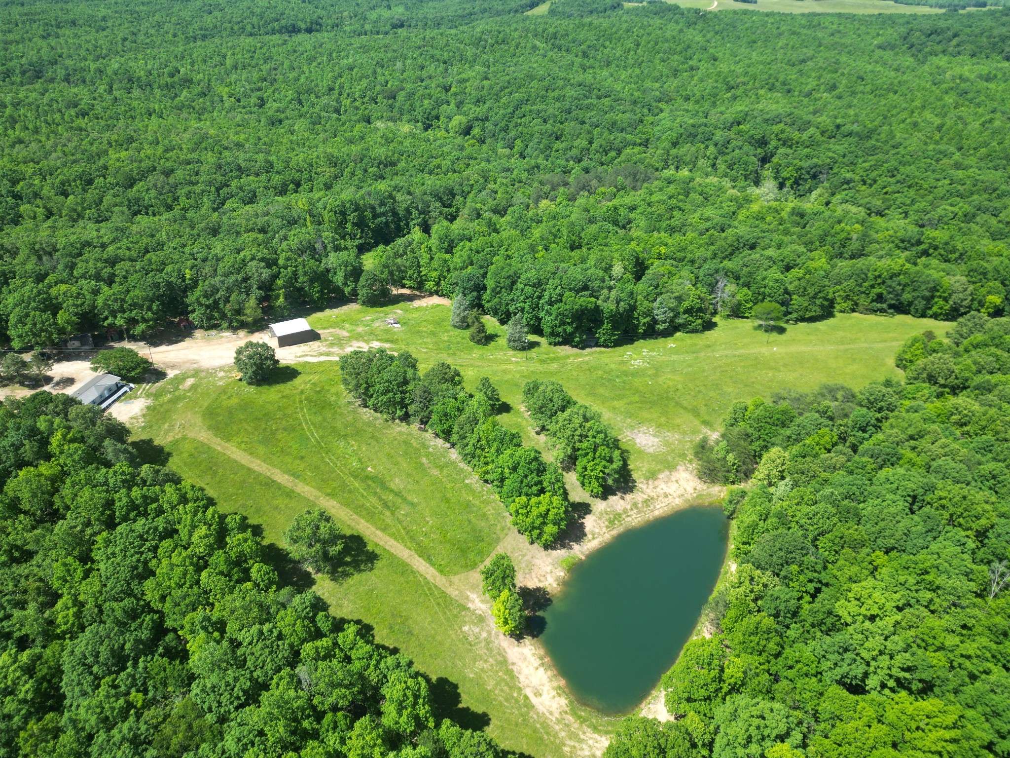 298 Leonard Jackson Rd, Waynesboro, TN 38485