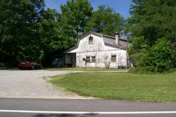 1028 Hennessee Bridge Rd, Rock Island, TN 38581