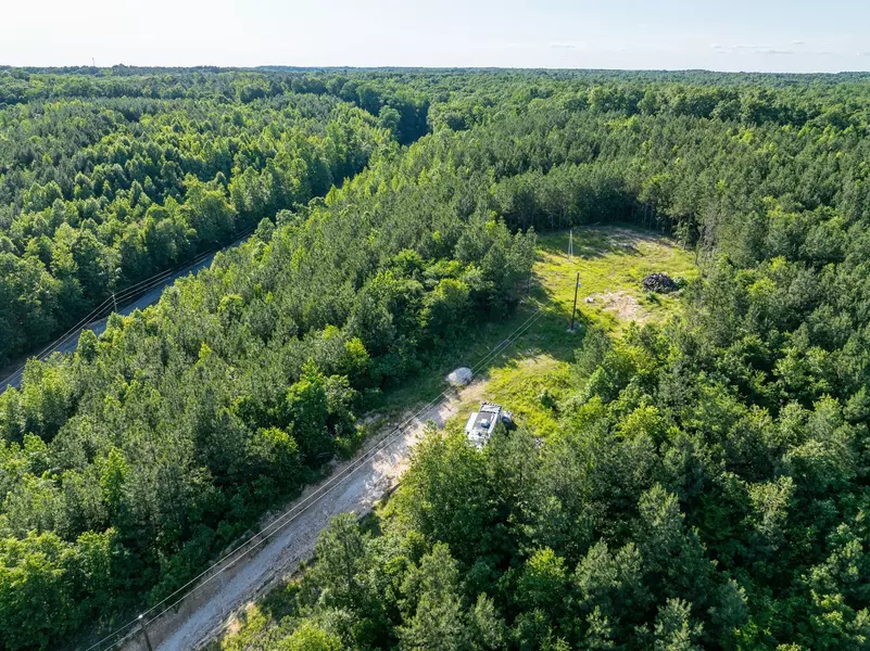 1882 Morris Rd, Holladay, TN 38341