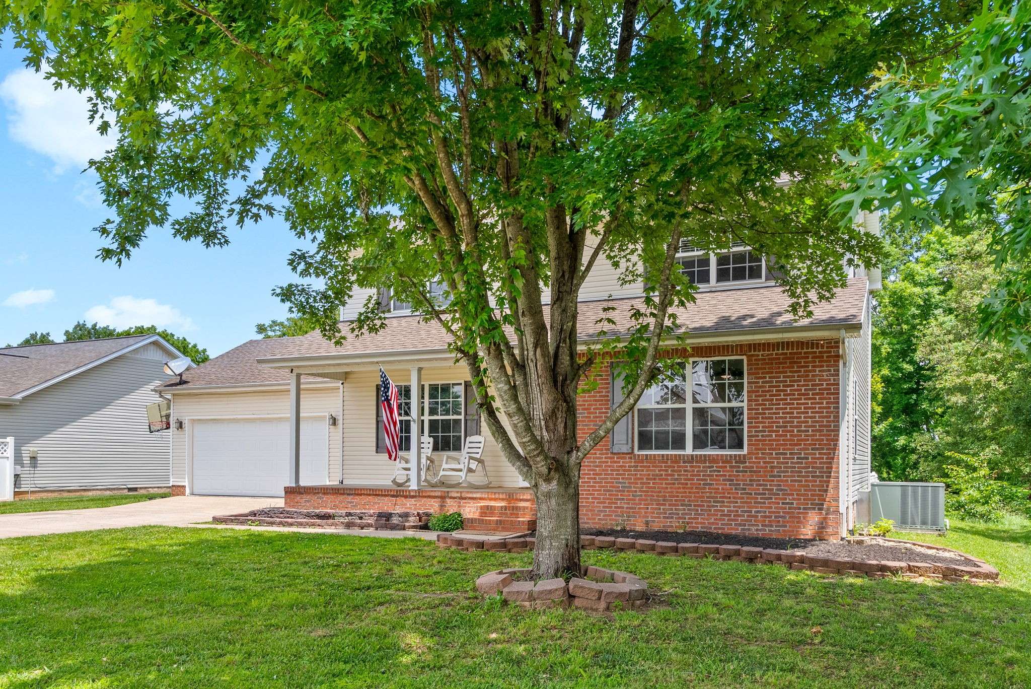 Hopkinsville, KY 42240,997 Wing Tip Cir