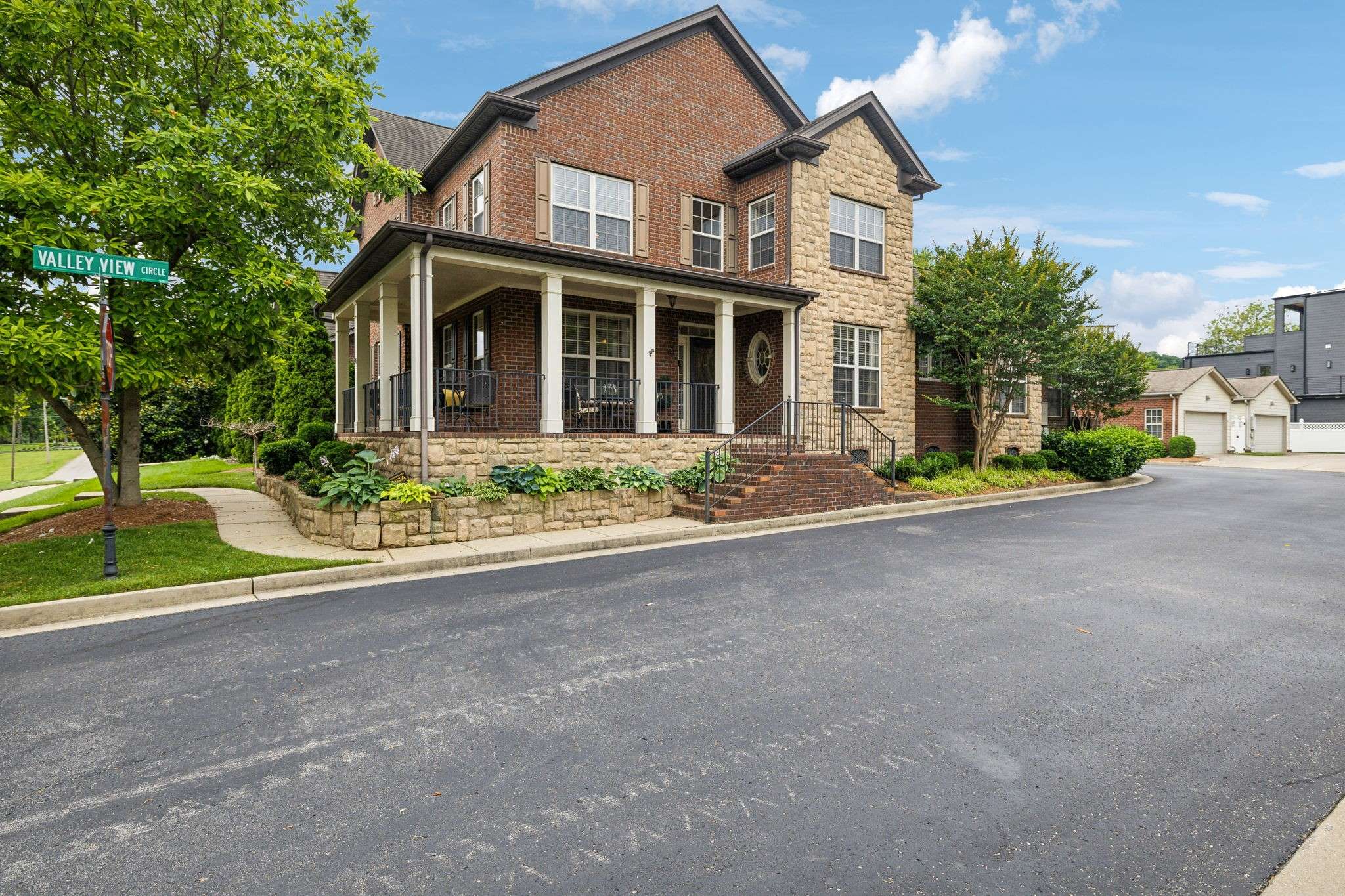 801 Valley View Cir, Brentwood, TN 37027