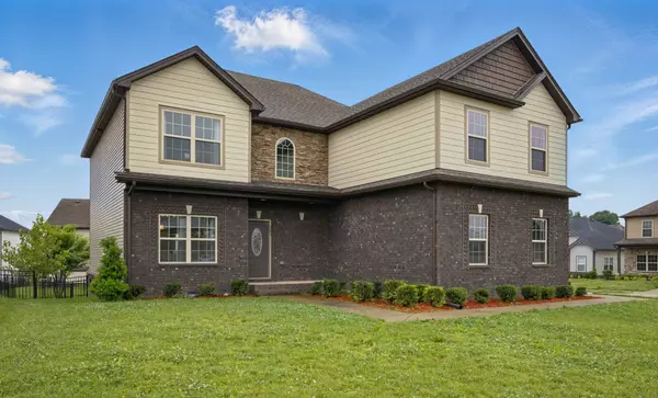 Clarksville, TN 37042,501 Low Country Ct