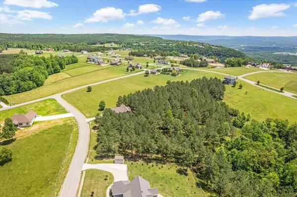 Jasper, TN 37347,0 Bobcat Trail