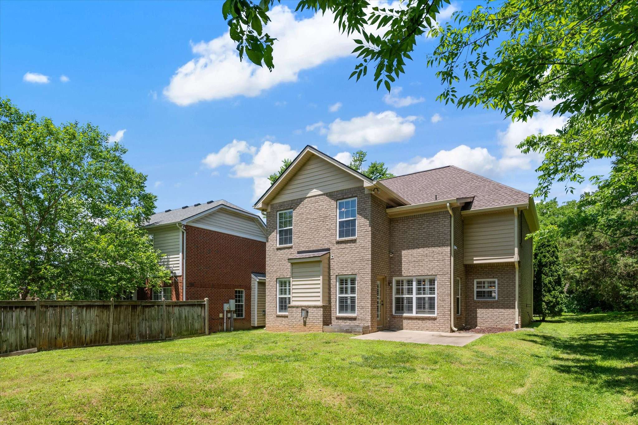 Nashville, TN 37221,105 McKnight Ln