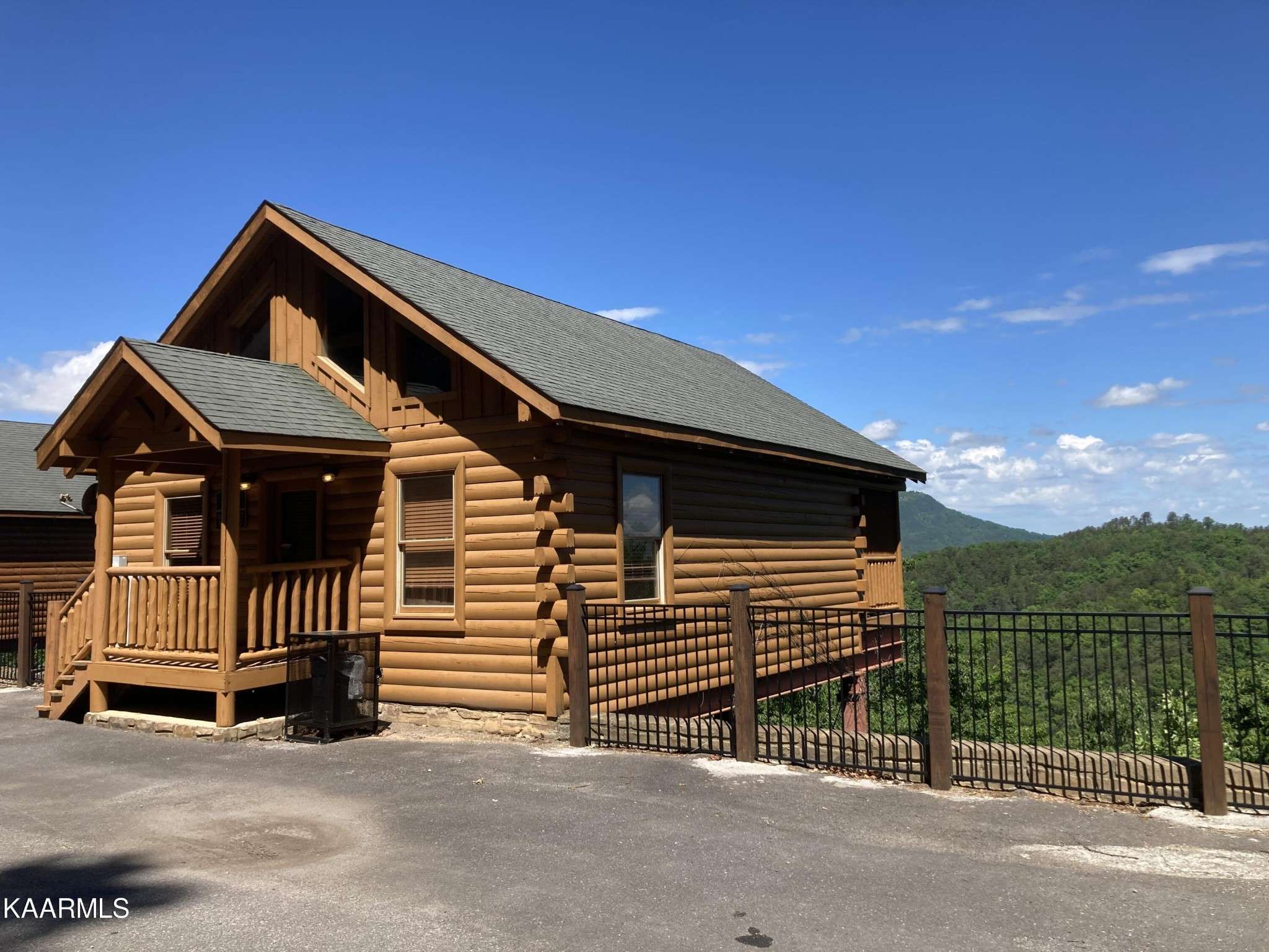 Sevierville, TN 37862,1715 High Rock Way