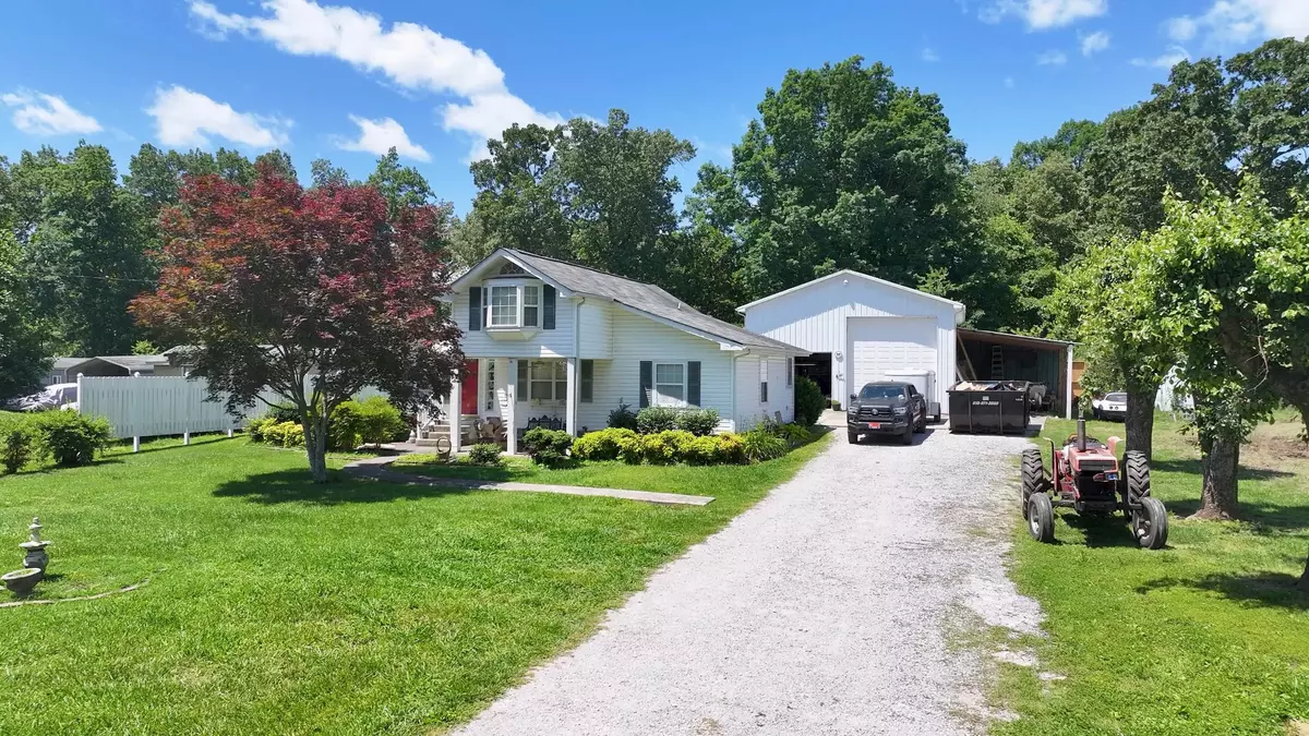 Beechgrove, TN 37018,663 Lakeshore Dr