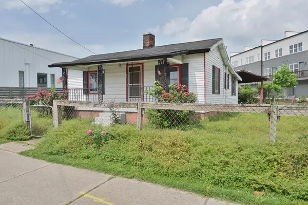 5900 California Ave, Nashville, TN 37209