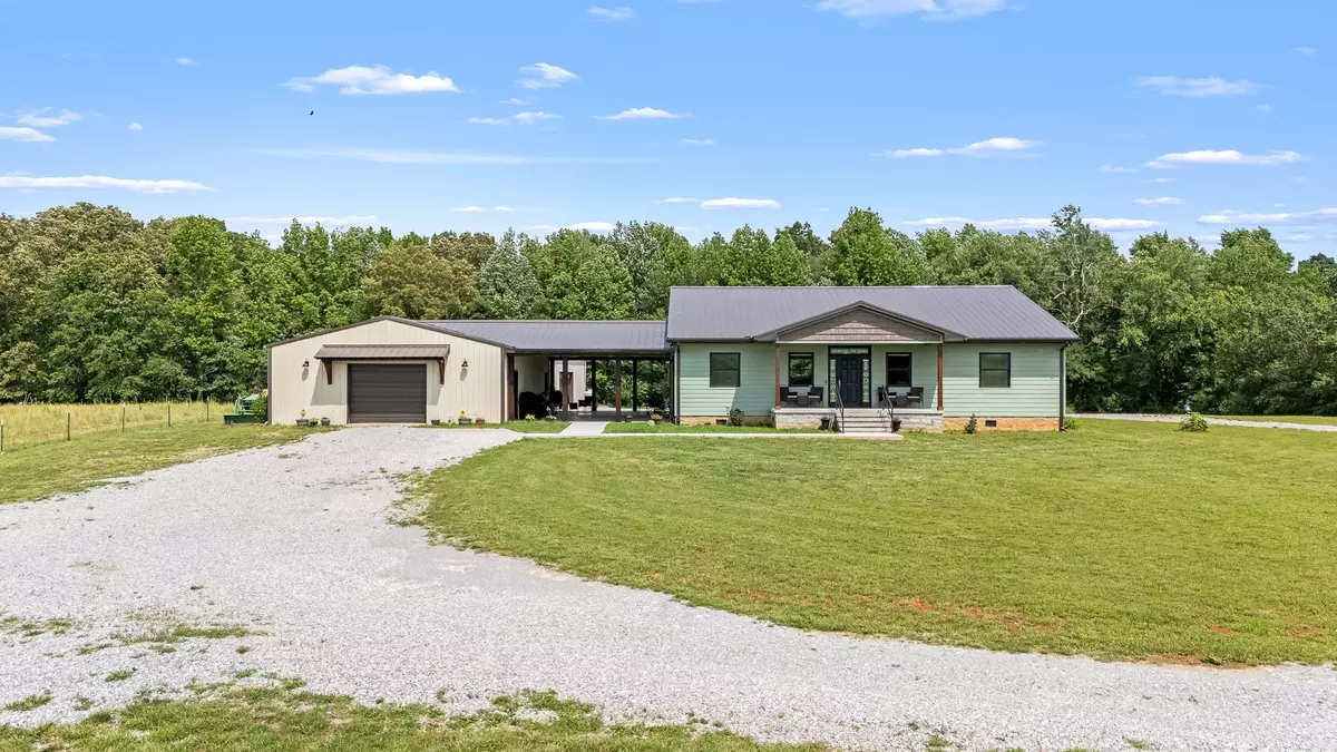 Morrison, TN 37357,240 Firefly Ln