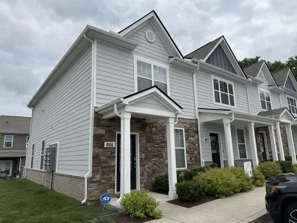 801 Dallas Dr, Columbia, TN 38401