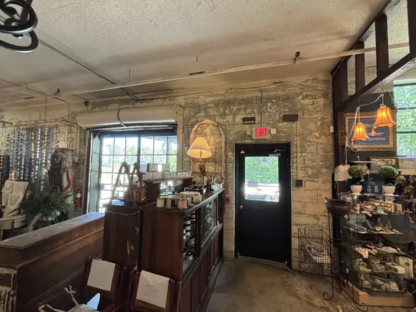 Columbia, TN 38401,101 N James M Campbell Blvd