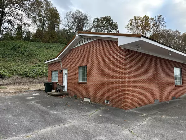 Centerville, TN 37033,149 Linden Rd