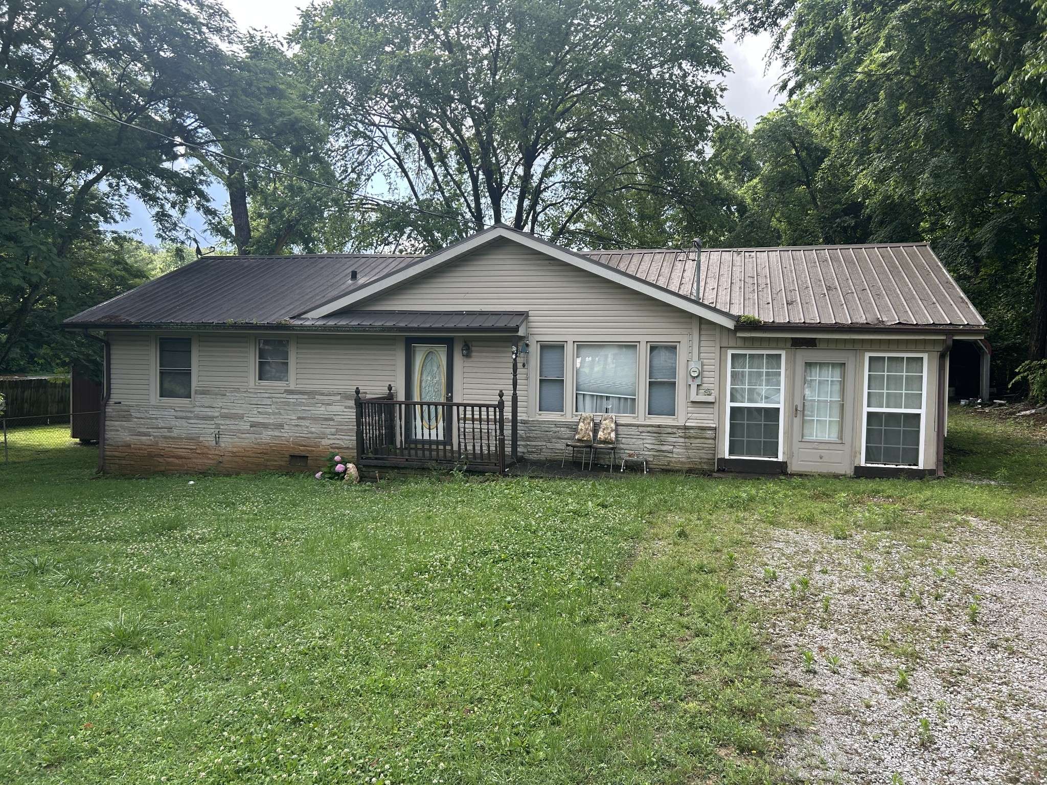105 6th Ave #SW, Winchester, TN 37398