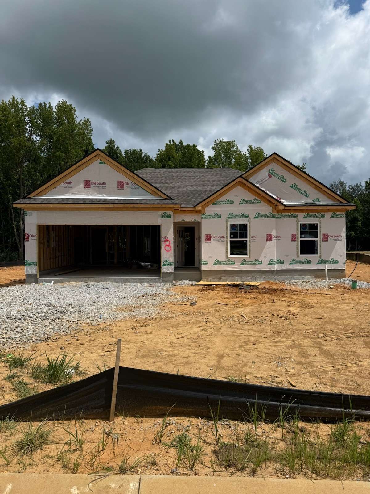 8 Stillwater Way, Tullahoma, TN 37388