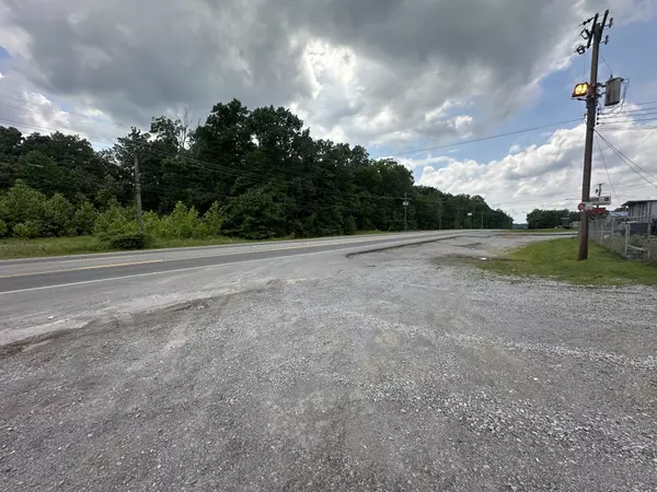 Clarksville, TN 37040,1379 Ashland City Rd