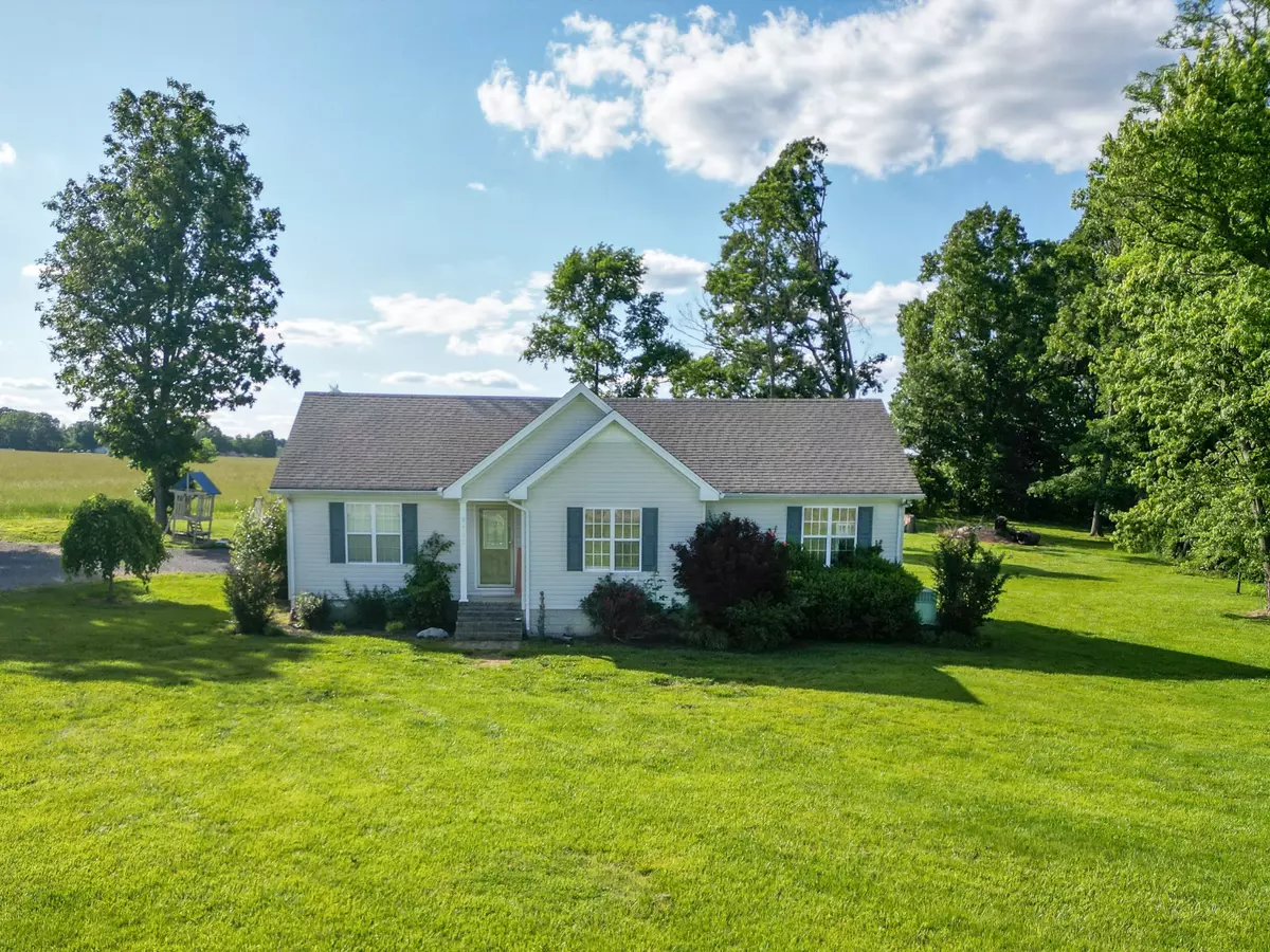 Lafayette, TN 37083,783 Galen Rd