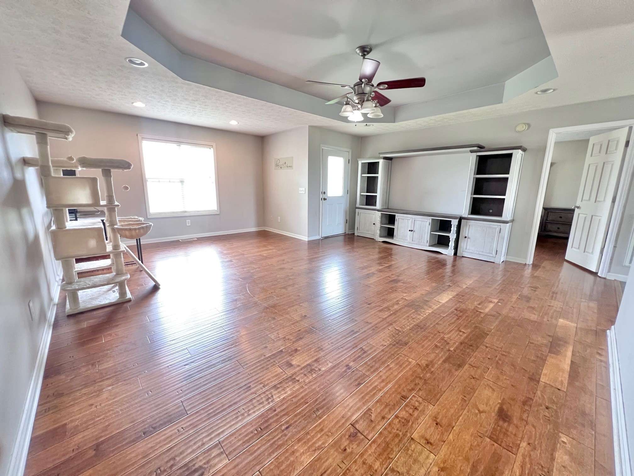 Lafayette, TN 37083,783 Galen Rd