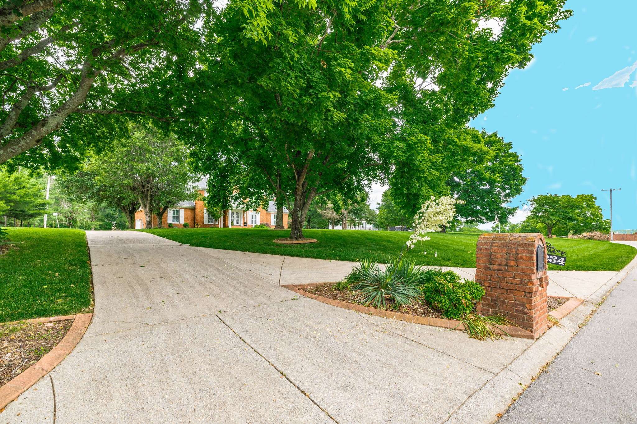 Gallatin, TN 37066,1234 Windsor Dr