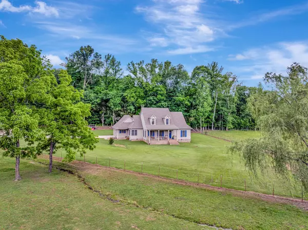 80 Latimer Cemetery Ln, Waverly, TN 37185
