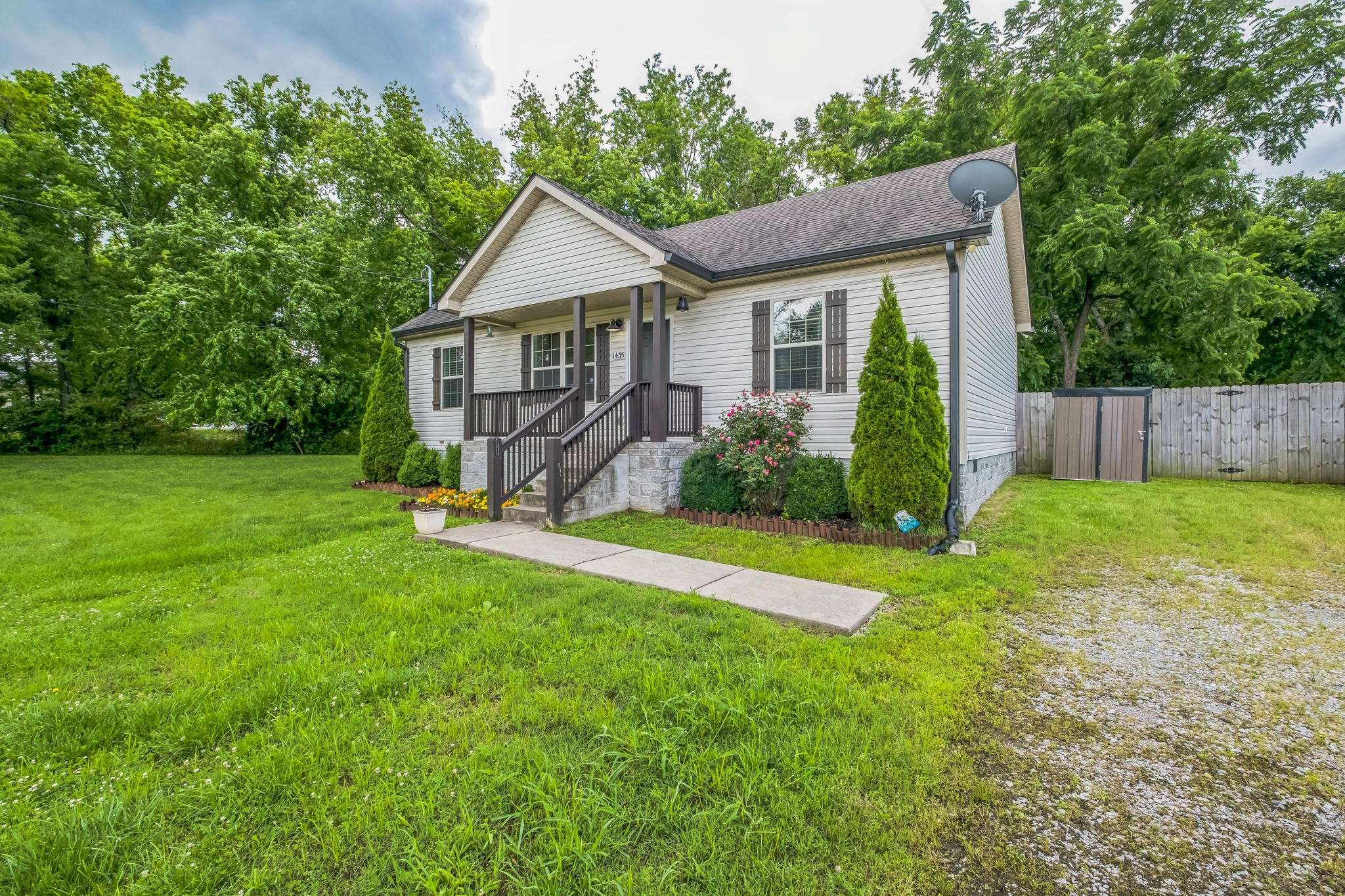 Lewisburg, TN 37091,1435 Silver Creek Rd