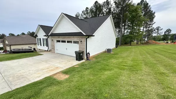 Athens, TN 37303,124 County Rd 3050