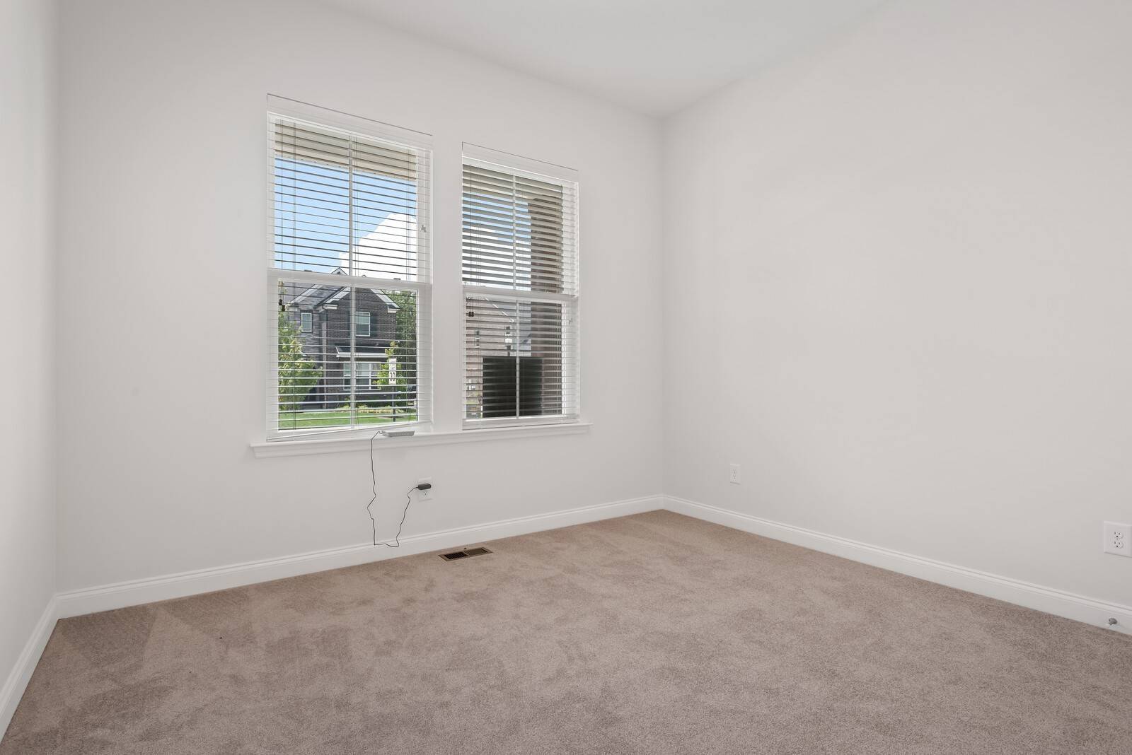 Columbia, TN 38401,1819 Abelson Way
