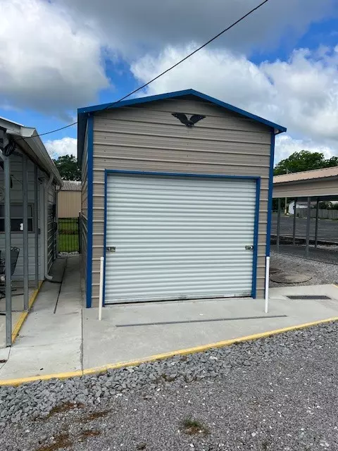 Tullahoma, TN 37388,207 NORTH ANDERSON STREET