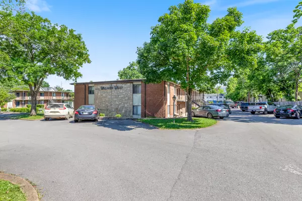 Nashville, TN 37212,2134 Fairfax Ave