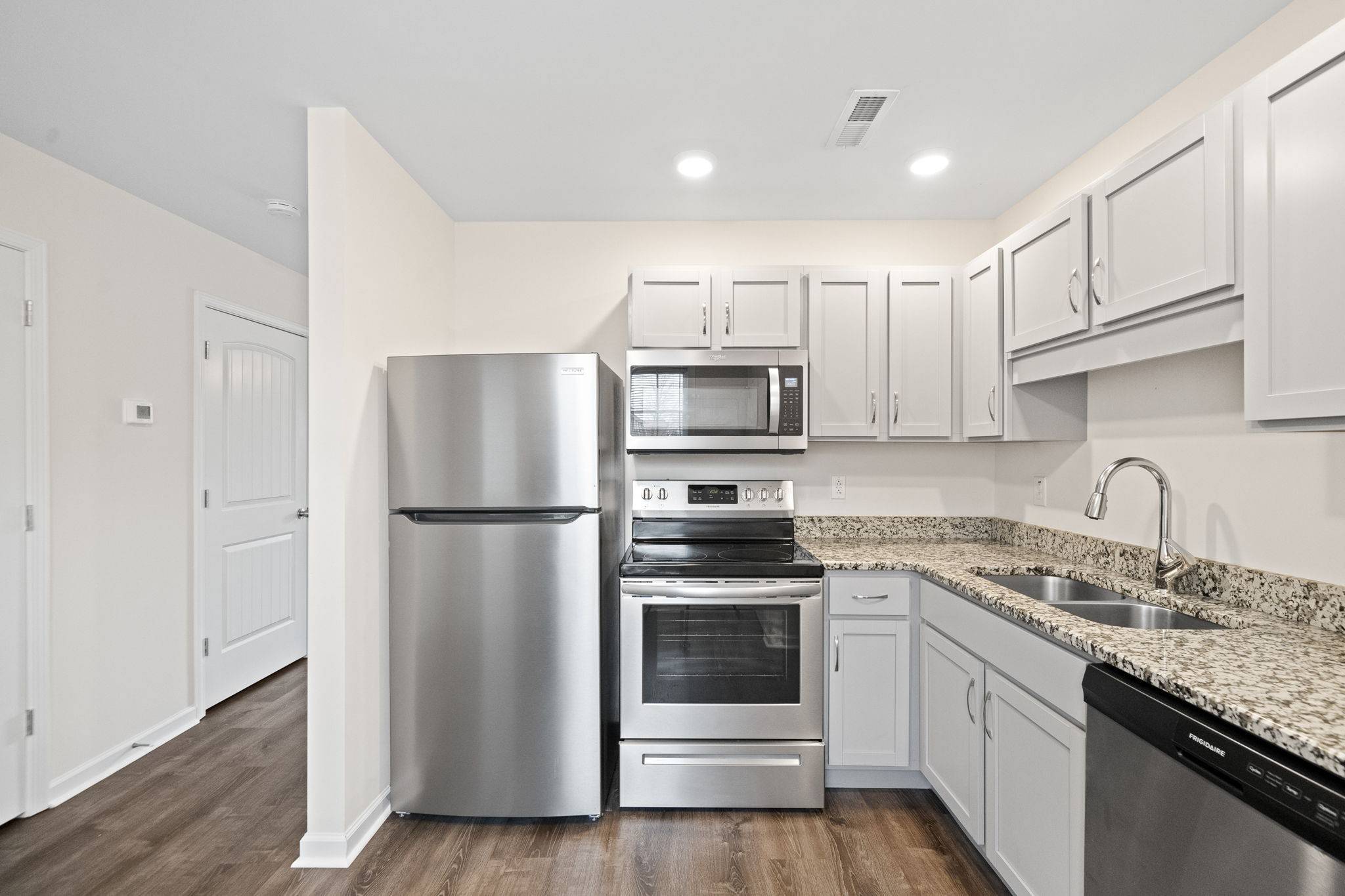 Clarksville, TN 37042,3277 Tower Dr #D